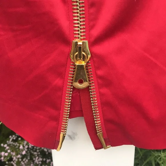 Sexy lipstick red Moschino dress with back zipper - Picture 3 of 12